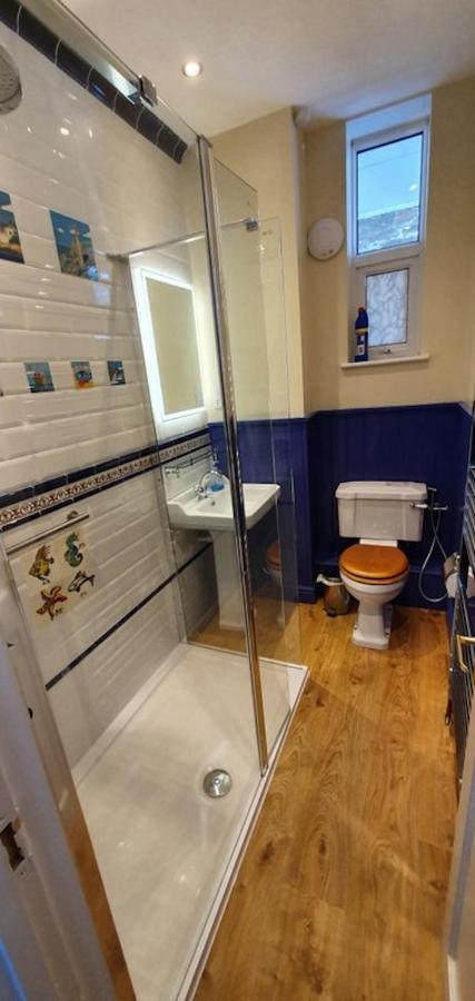 ファルマス The Old Quayside Houseヴィラ エクステリア 写真