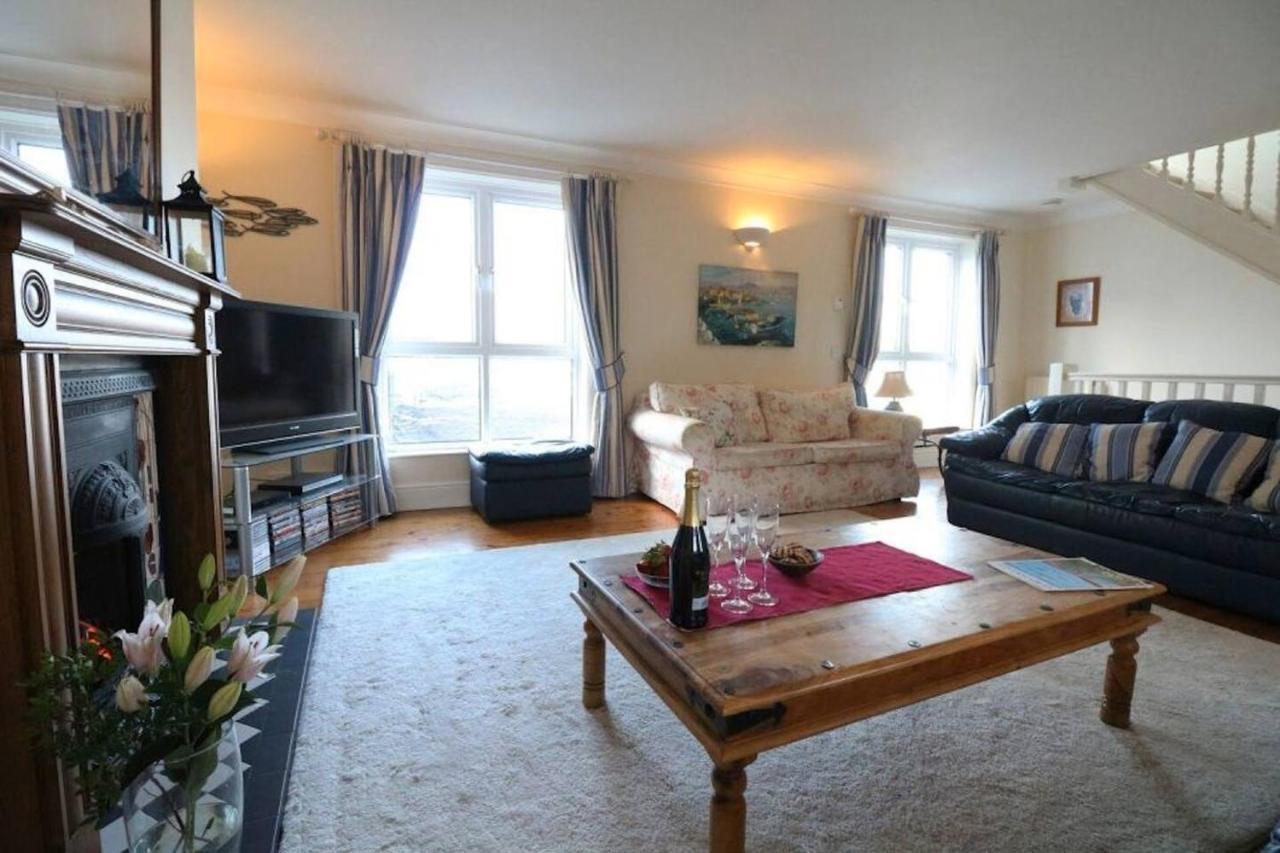 ファルマス The Old Quayside Houseヴィラ エクステリア 写真